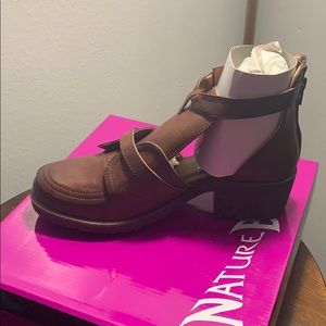 Women shoes